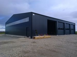 Hangar stockage matériel BERTHELOT CHARPENTES
